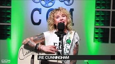 Clare Cunningham | 'Too Far From Home' (acoustic) 