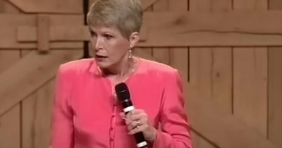 Jeanne Robertson Delivers The Laughs With Hysterical Beauty Pageant Tale