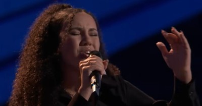 Teen's Show-Stopping Audition Leads To Rare 4-Chair Turn On The Voice