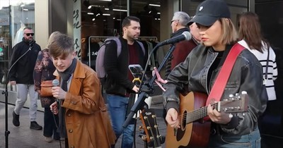 Duo's Fantastic Cover of Elvis Presley Classic ‘Jailhouse Rock’