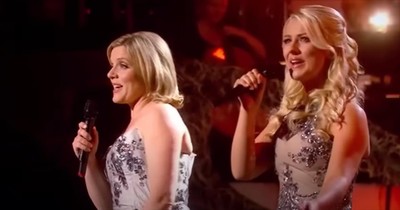 Celtic Woman Chilling 'We Three Kings' Performance