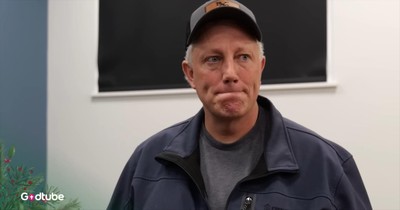 Secret Santa Fulfills Late Woman’s Request for Her Devoted, Loving Husband