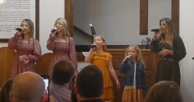 The Detty Sisters’ Beautiful 'He’ll Do It Again’ Performance