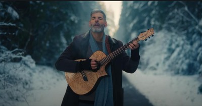 Guitarist’s Powerful ‘Holy Forever’ Instrumental Cover Will Give You Chills