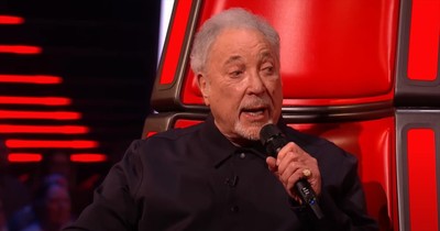 Tom Jones and LeAnn Rimes Mesmerize with ‘Let It Be Me’ Duet
