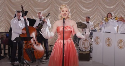 Faith Hill Classic ‘This Kiss’ Gets a Unique, One-of-a-Kind Rendition