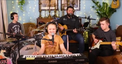 Family Band Wows with Their Take on ‘Oh, Pretty Woman’
