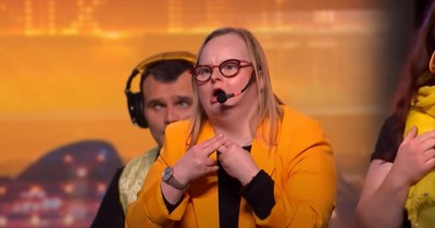Electric Umbrella Earns Simon’s Golden Buzzer with Emotional BGT Performance