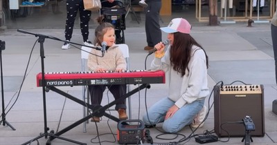 Mom and 4-Year-Old’s Precious ‘Amazing Grace’ Duet Will Warm Your Heart