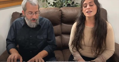 Couple’s Powerful Rendition of ‘Blessed Assurance’