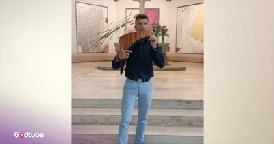 ‘Amazing Grace’ on Pan Flute Is Beautiful