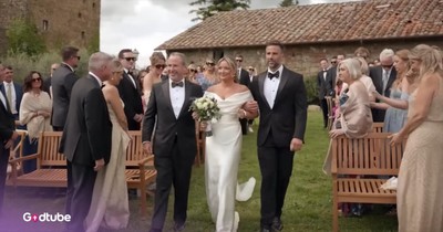 Father’s Sweet and Unexpected Wedding Gesture Melts Hearts