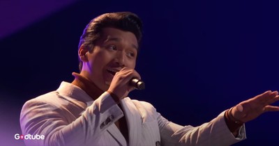 19-Year-Old Wows With ‘You’ll Never Find Another Love Like Mine’ on The Voice