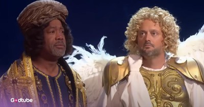 Nate Bargatze Plays an Angel Explaining Christmas Traditions in Hysterical Skit