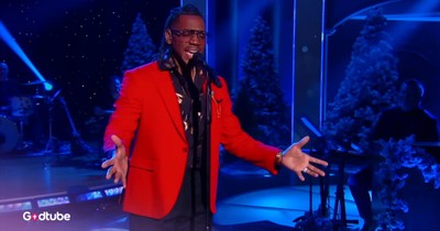 Soul-Stirring ‘Mary, Did You Know?’ Performance