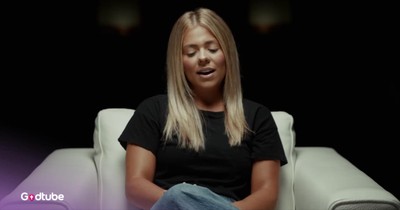 Anne Wilson Shares How God Spoke to Her in the Middle of Pain and Heartbreak