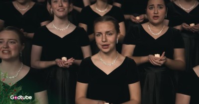 Women’s Choir Delivers Stunning ‘Ave Maria / What Child Is This’ Rendition