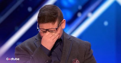 Nervous Teen Stuns Everyone With a Powerhouse AGT Audition