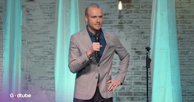 Grocery Shopping Goes Off the Rails in This Comedian’s Hysterical Bit