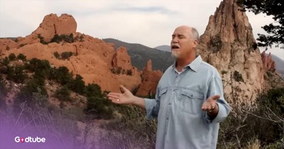 Matthew Ward Lifts 'Easter Song' in a Triumphant New Arrangement