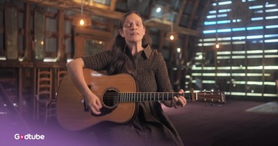 Sounds Like Reign Breathtaking 'Jesus Paid It All' Rendition