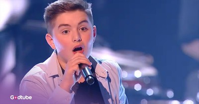 Talented Teen Dazzles with 'Old Time Rock and Roll' on The Voice