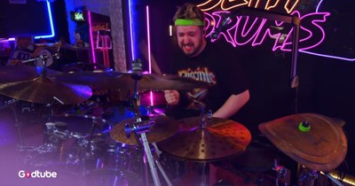 Stunning Rock Cover of Hymn 'Amazing Grace'