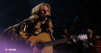 Hannah Harper Wows With Fleetwood Mac's 'Landslide'