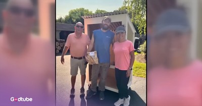 Father and Son Surprise Woman With New Farm Stand After Thieves Steal Hers on Opening Day