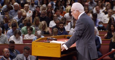 John MacArthur's church, Does the Bible trump public health orders?