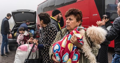 Displaced people arriving in Armenia, Samaritan's Purse delivers 11 tons of supplies to displaced people in Armenia