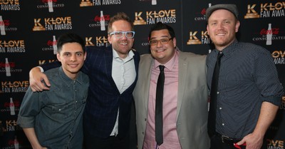 Sidewalk Prophets, Sidewalk Prophets team up with Bethany Christian Services to raise money for families in need