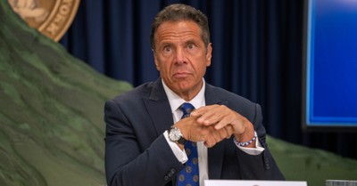 Andrew Cuomo, Top Democrats withdraw support for Cuomo