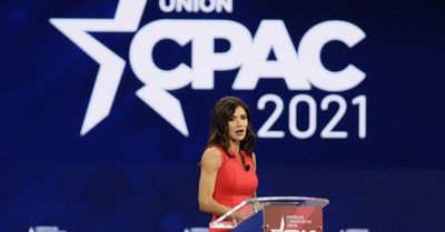 Kristi Noem, Gov. Kristi Noem Signs Executive Order Banning telemedicine abortions