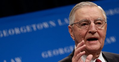 Walter Mondale, Mondale passes away at 93