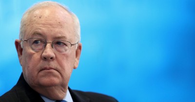 Ken Starr, Starr says the Supreme Court 'blinked the last time it confronted Roe v. Wade