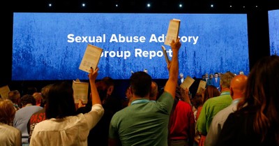 People voting at the SBC annual meeting, 2 pastors will demand an investigation into the mishandling sex abuse allegations