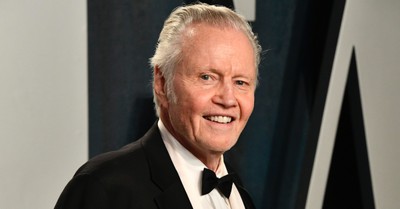 Jon Voight, Voight opens up about a life changing encounter with God