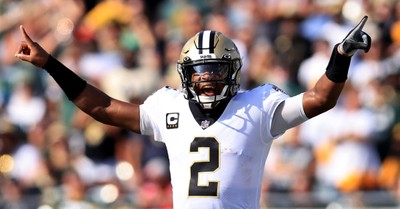 Jameis Winston, Winston starts the NFL season off successfully