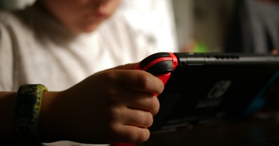 China Zaps Video Game Play for Minors