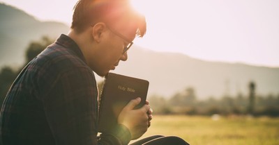 How to Inspire Your Son Using Scripture
