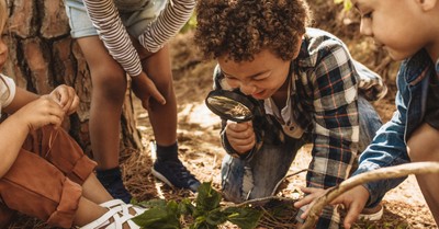 21 Outdoor Spring Activities to Do with Your Kids
