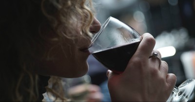 What Does the Bible Say About Drinking Alcohol?