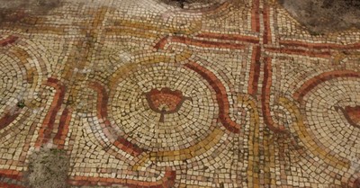 Israeli Archaeologists Uncover 'Colorful' Mosaic Floor of Ancient Church