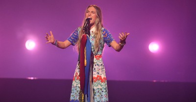 Lauren Daigle Wrote 'Thank God I Do' after 'The Clearest Picture of God that I Had Seen'