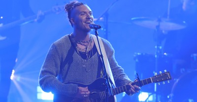 5-Time Grammy Winner Brandon Lake Still Serves as Worship Pastor: 'It Benefits Me'