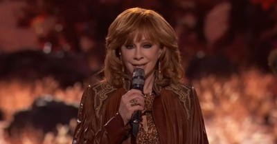 Reba McEntire Stuns with ‘Seven Minutes in Heaven’ Performance on The ...