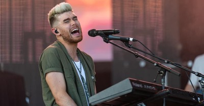 Colton Dixon Credits 3-Year-Old Twin Daughters for Deepening His Walk with Christ