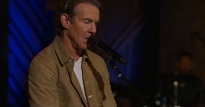 Dennis Quaid's Musical Version of 'The Lord's Prayer' Wows