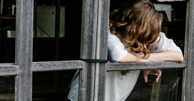 7 "God, Please Help Me" Prayers to Put Your Trust in God's Strength
